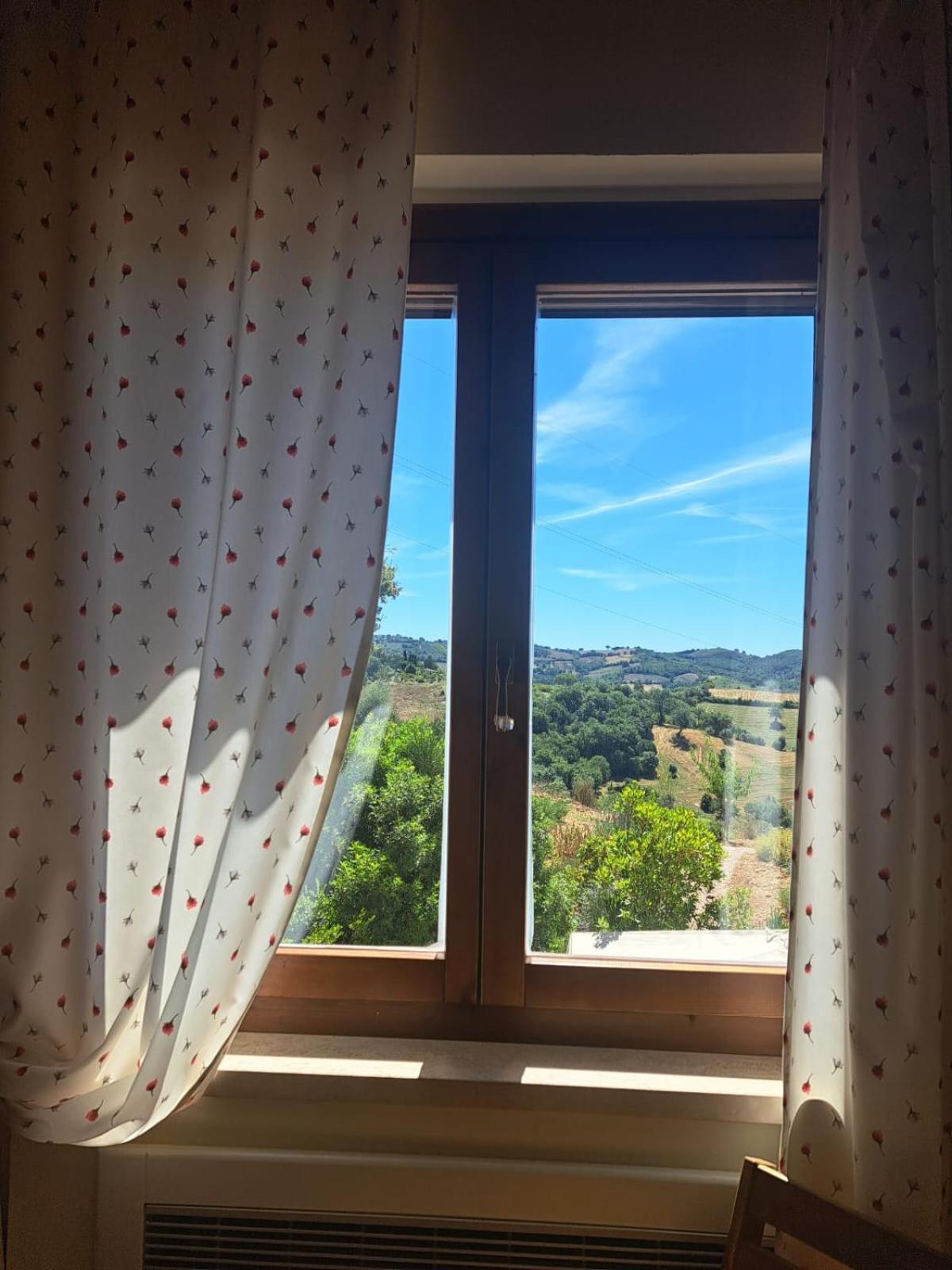Casale Terre Rosse Garden Bed and Breakfast Saturnia Eksteriør billede